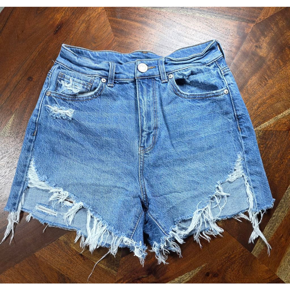 Women's Unbranded Frayed‎ Cut-off Distressed Blue Jean Shorts Size 2